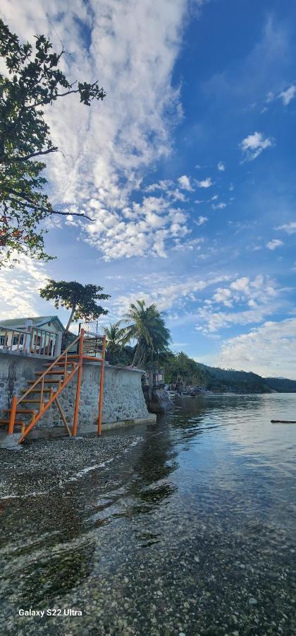 Chue&Larry'S Beachside Homestay Libagon Zewnętrze zdjęcie