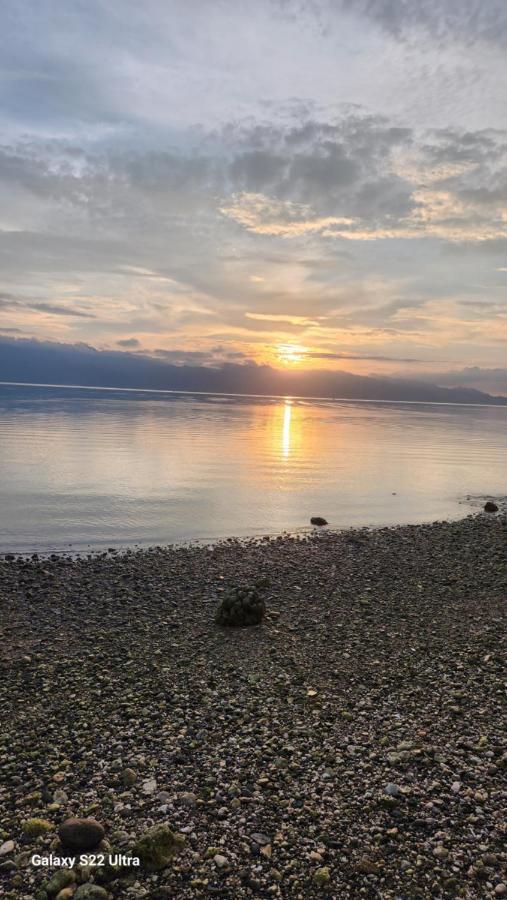 Chue&Larry'S Beachside Homestay Libagon Zewnętrze zdjęcie